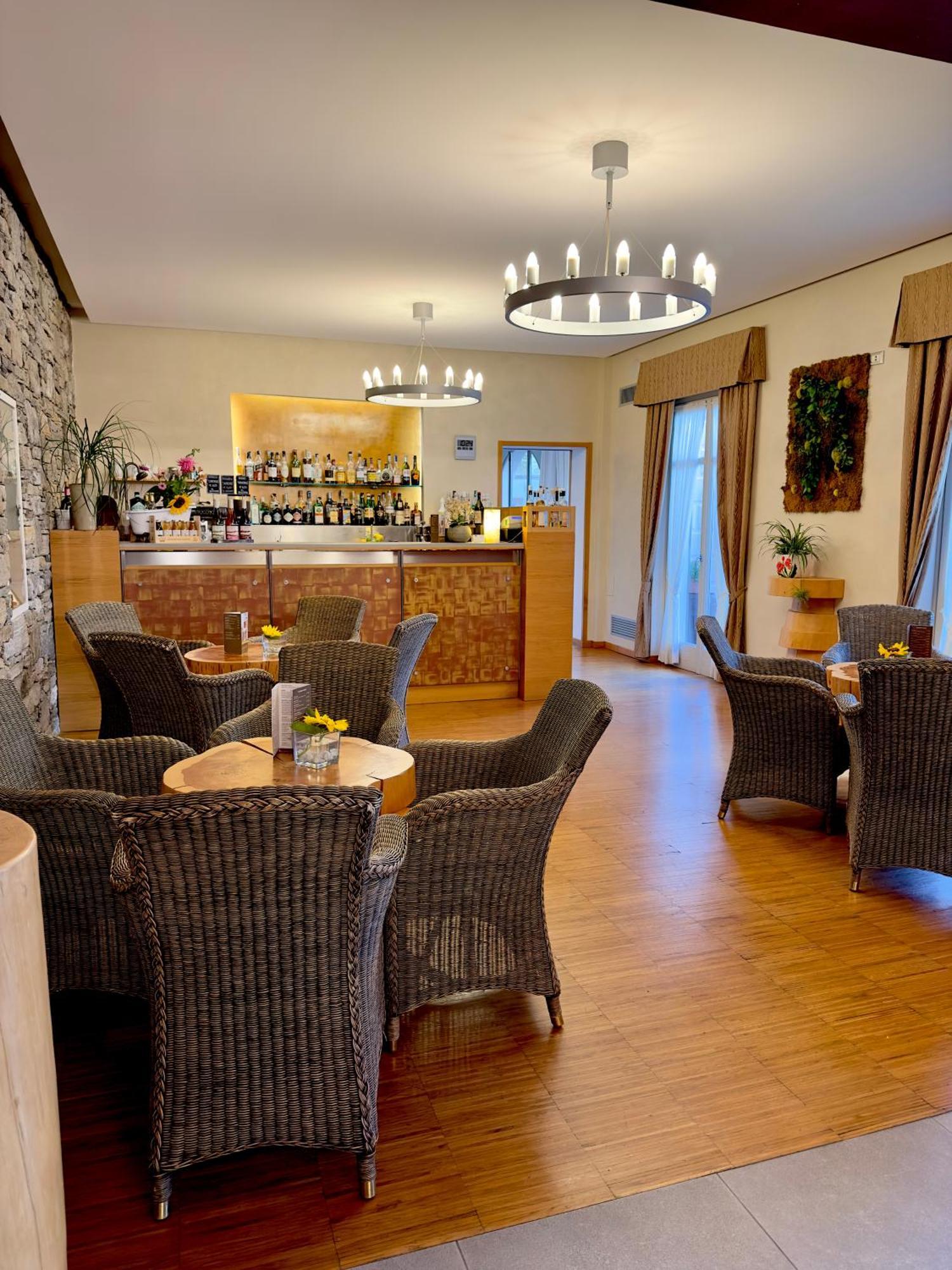 Hotel Cortese Armeno Екстер'єр фото