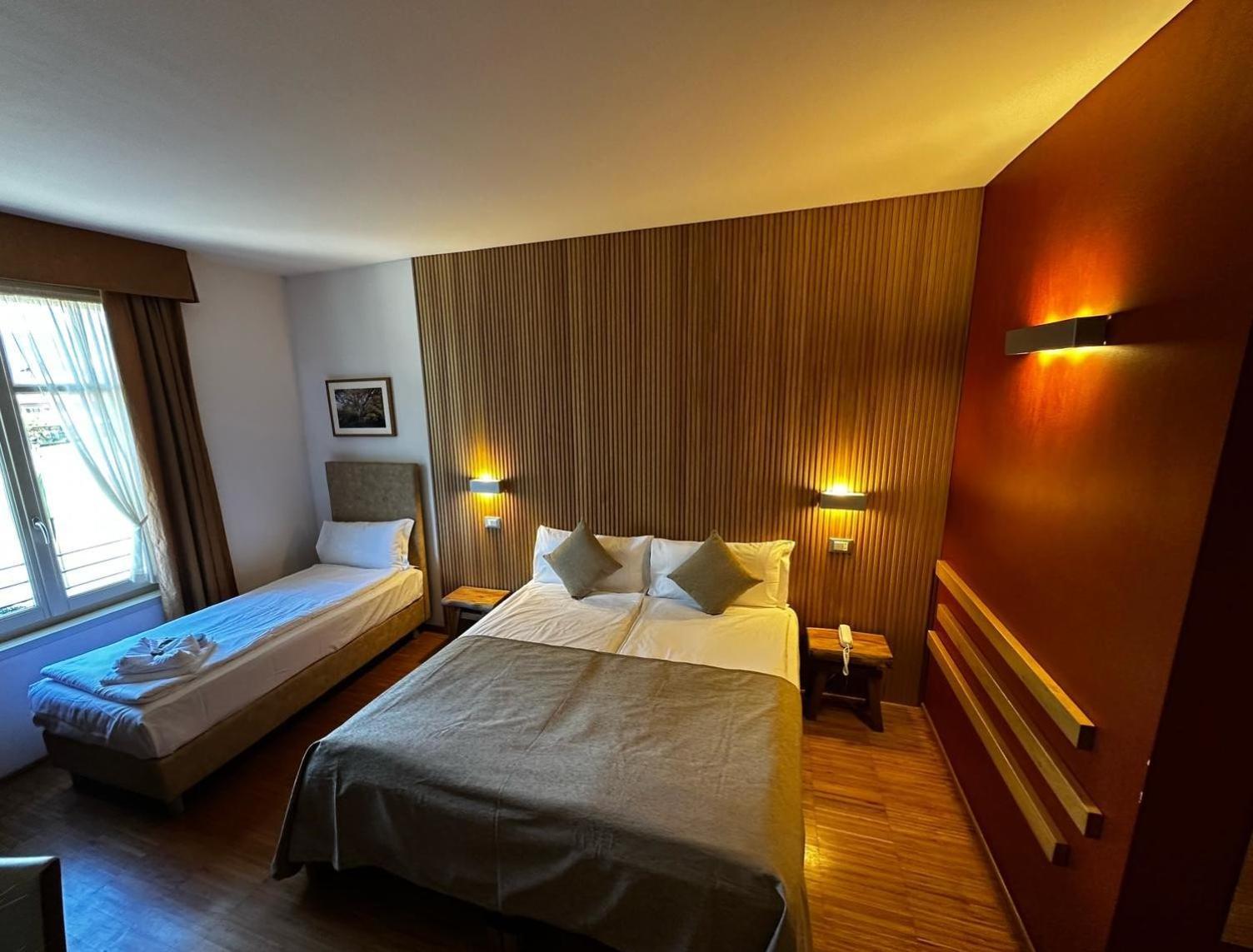 Hotel Cortese Armeno Екстер'єр фото