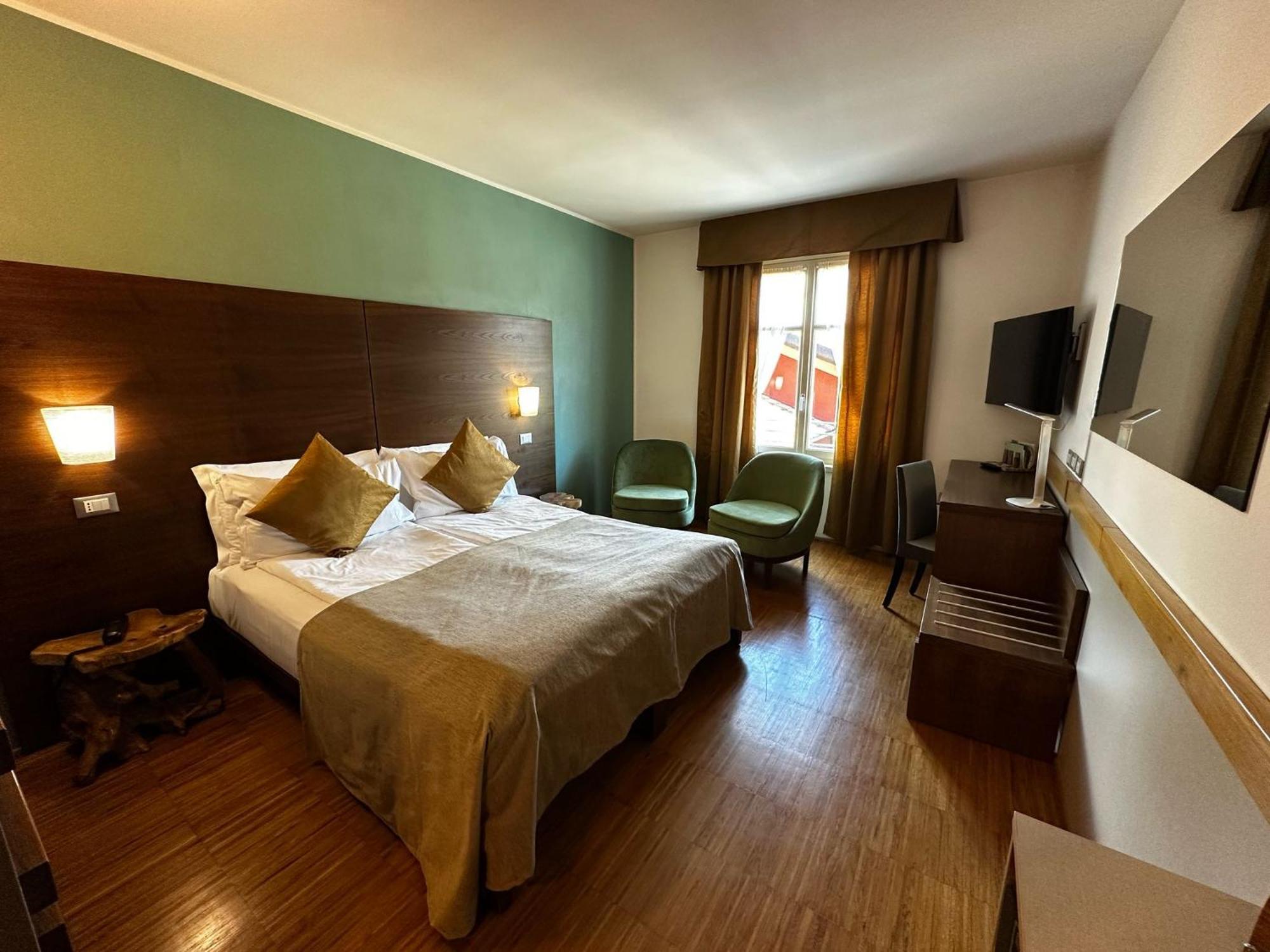 Hotel Cortese Armeno Екстер'єр фото